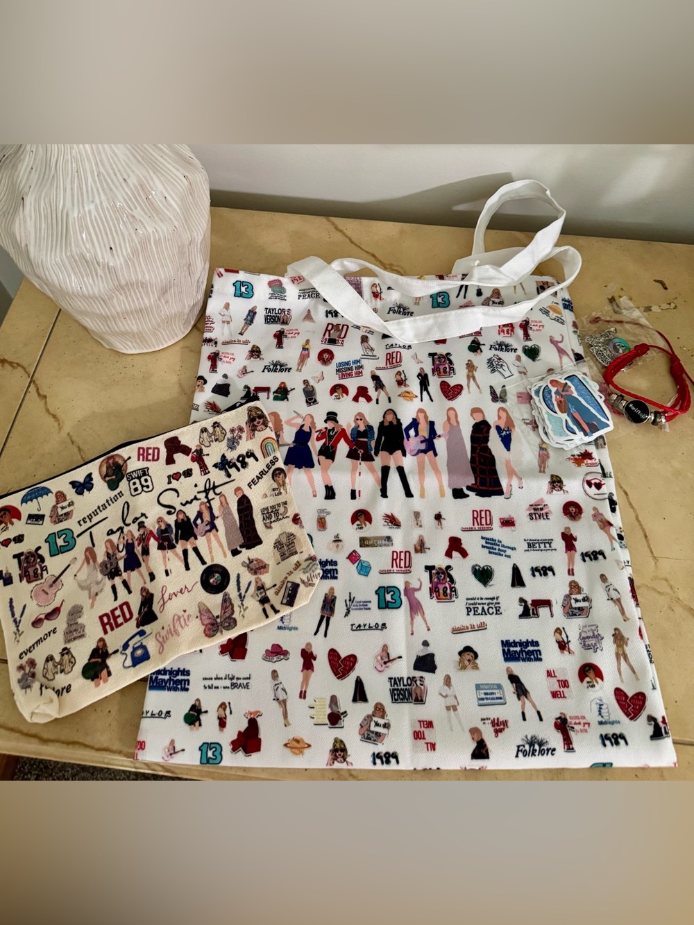 TAYLOR SWIFT BUNDLE COSMETIC & TOTE BAG,BRACELET, STICKER PACK, MOON PENDANT